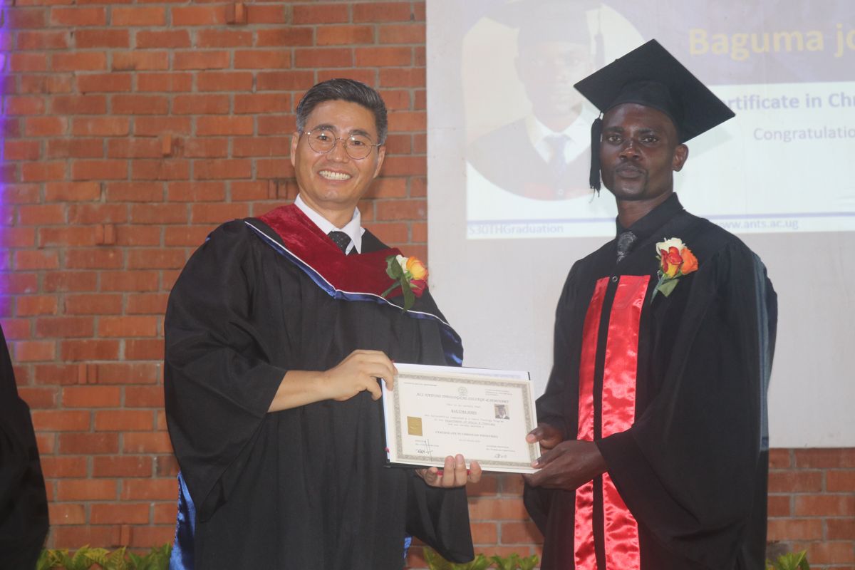 ANTS Celebrates the Graduation of 18 Students at the 30th Graduation Ceremony