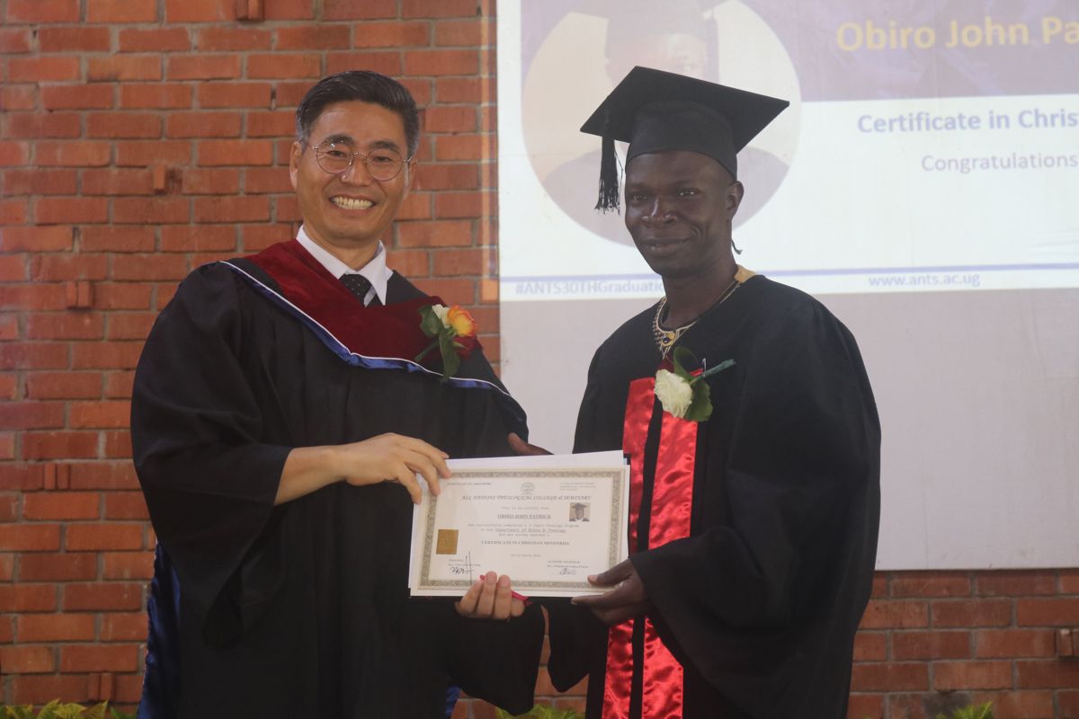 ANTS Celebrates the Graduation of 18 Students at the 30th Graduation Ceremony