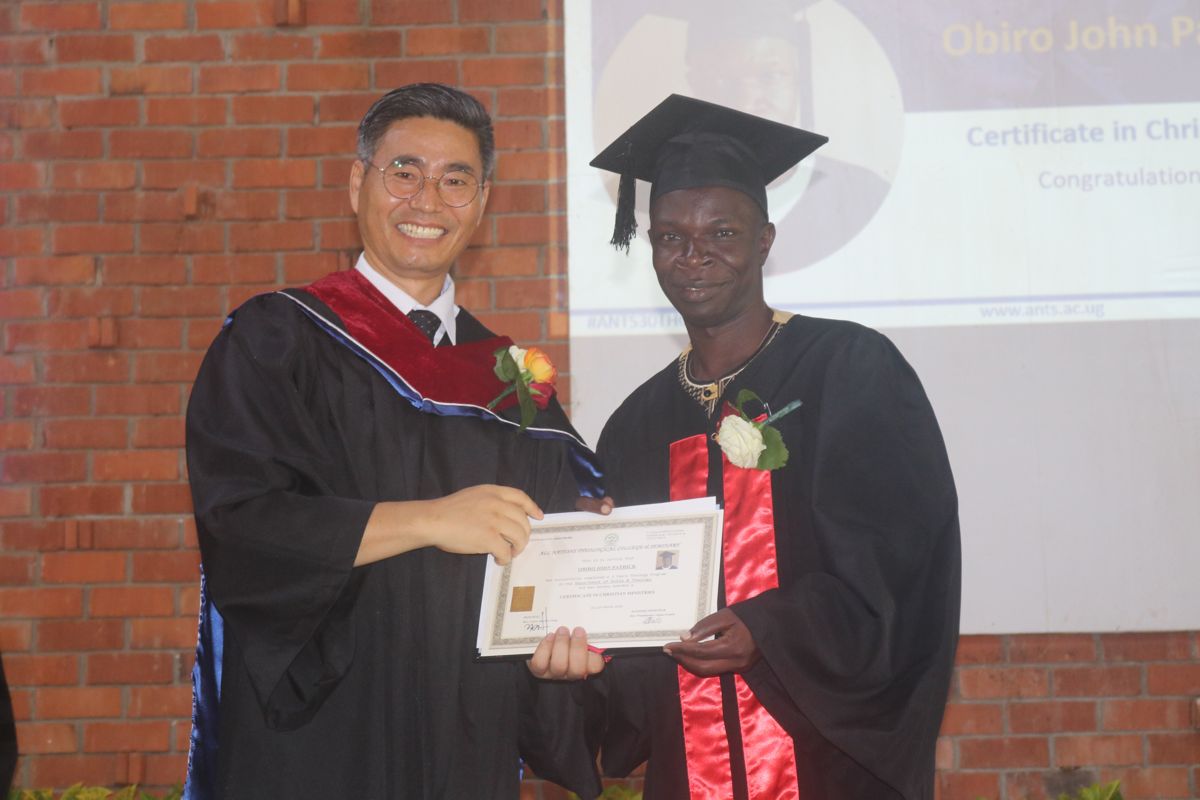 ANTS Celebrates the Graduation of 18 Students at the 30th Graduation Ceremony