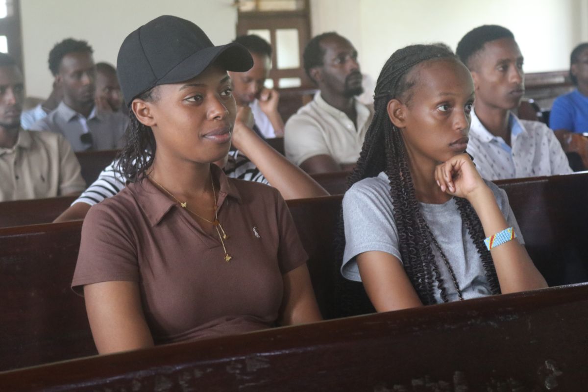 38 Students Successfully Complete ANTS ESL Course