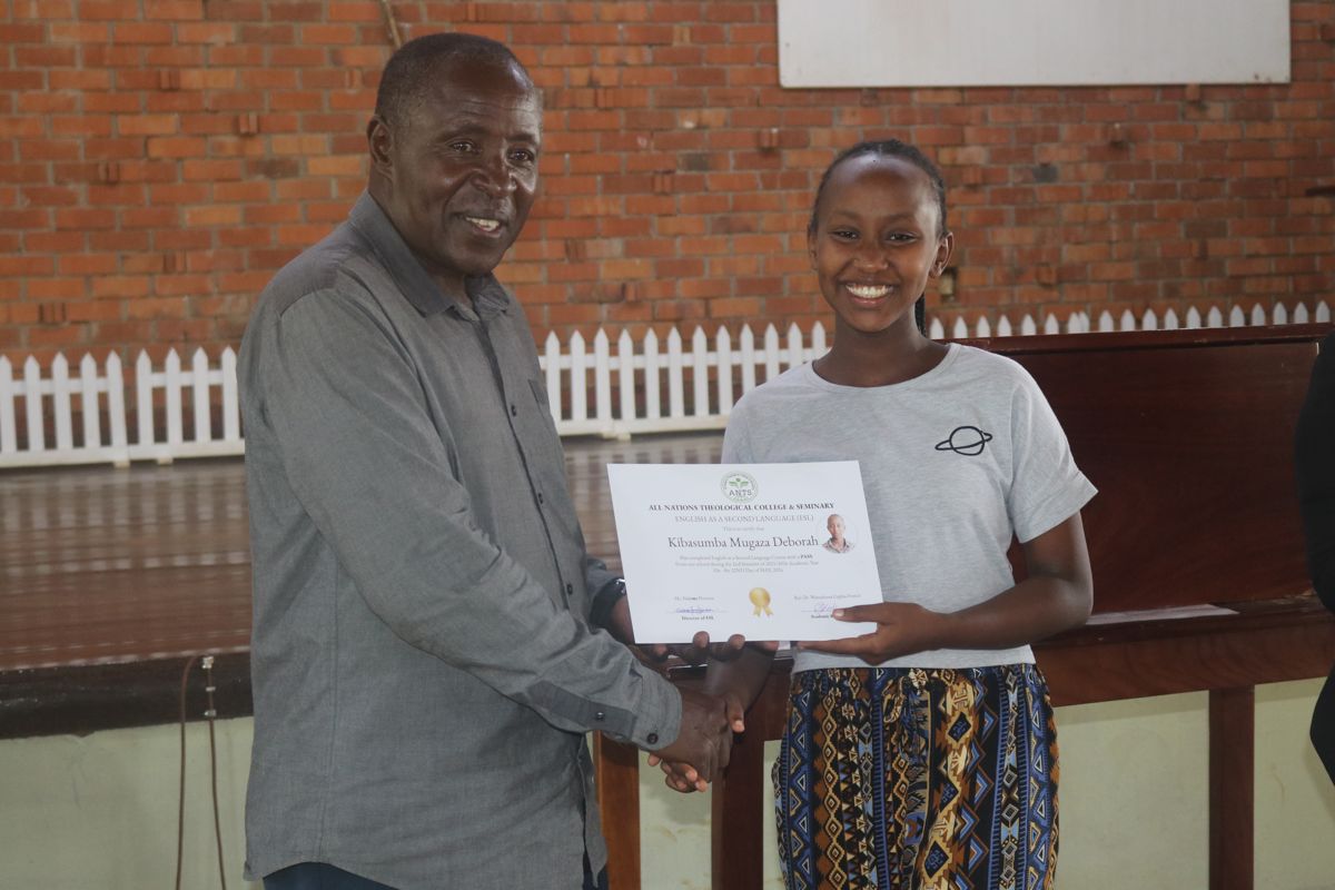 38 Students Successfully Complete ANTS ESL Course