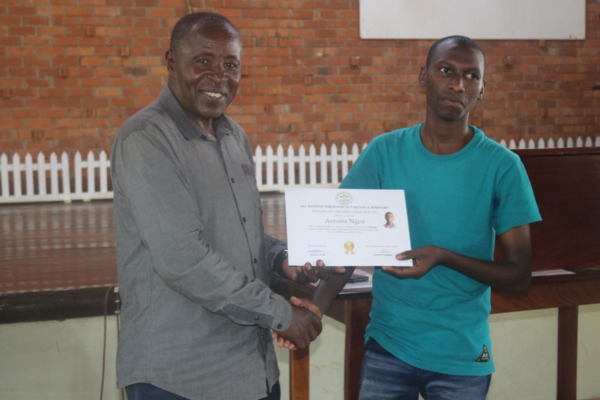 38 Students Successfully Complete ANTS ESL Course