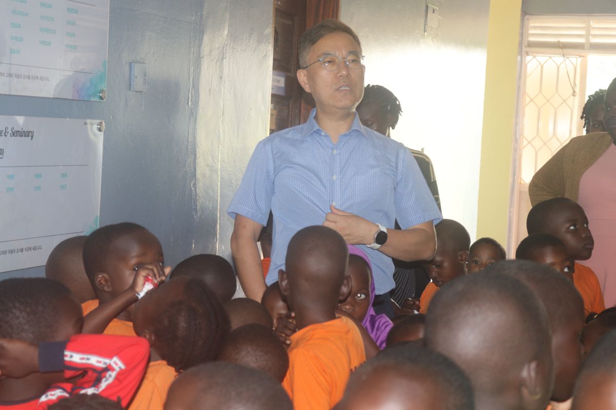 All Nations Nursery School Visits ANTS for an Educational Campus Tour