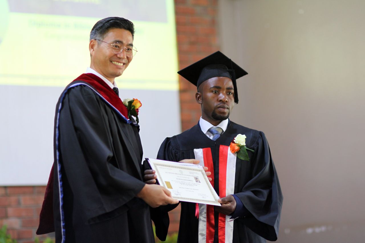 ANTS Celebrates the Graduation of 18 Students at the 30th Graduation Ceremony