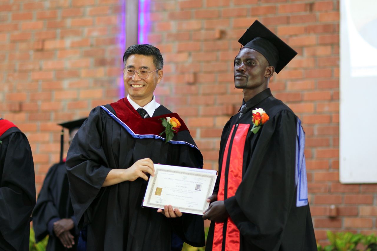 ANTS Celebrates the Graduation of 18 Students at the 30th Graduation Ceremony