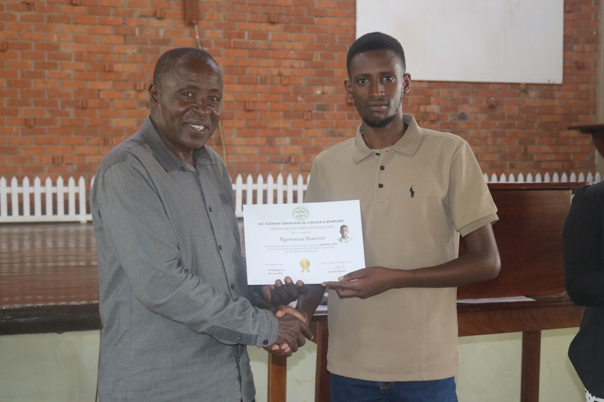 38 Students Successfully Complete ANTS ESL Course