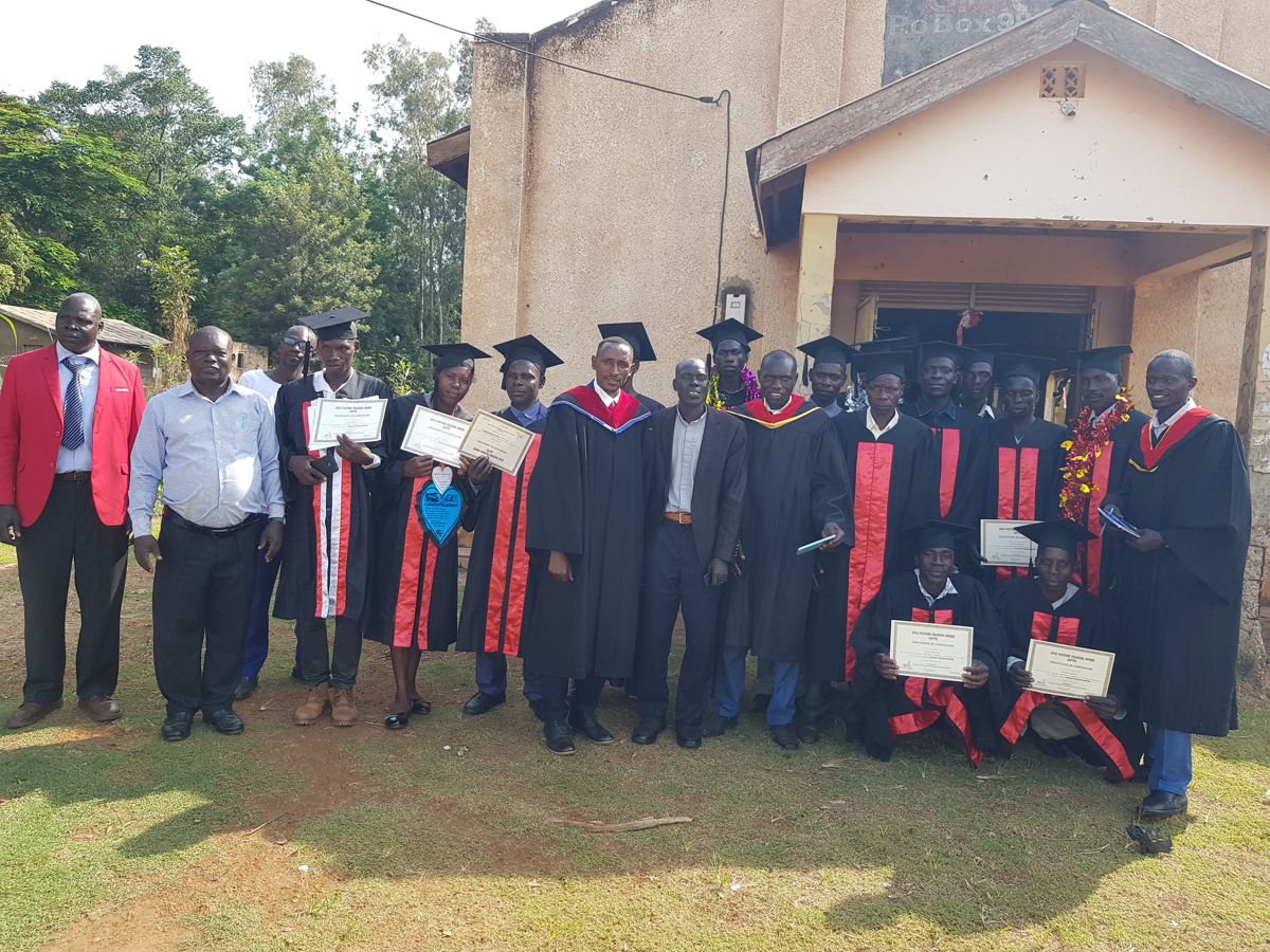 14 Pastors Graduate from the Pastoral Training Course in APAC District