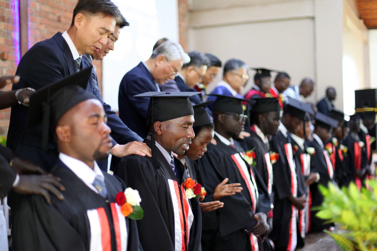 ANTS Celebrates the Graduation of 18 Students at the 30th Graduation Ceremony