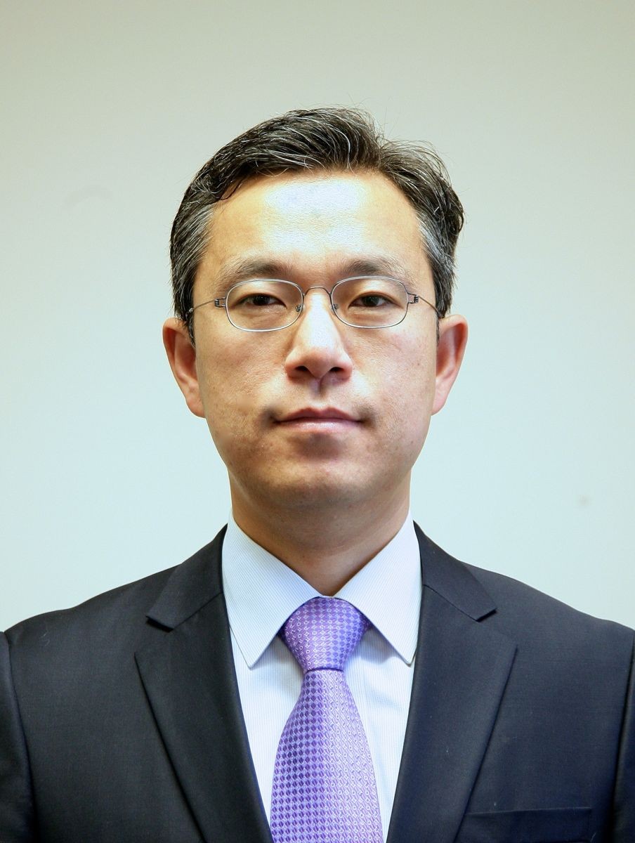 Jungdo Hur